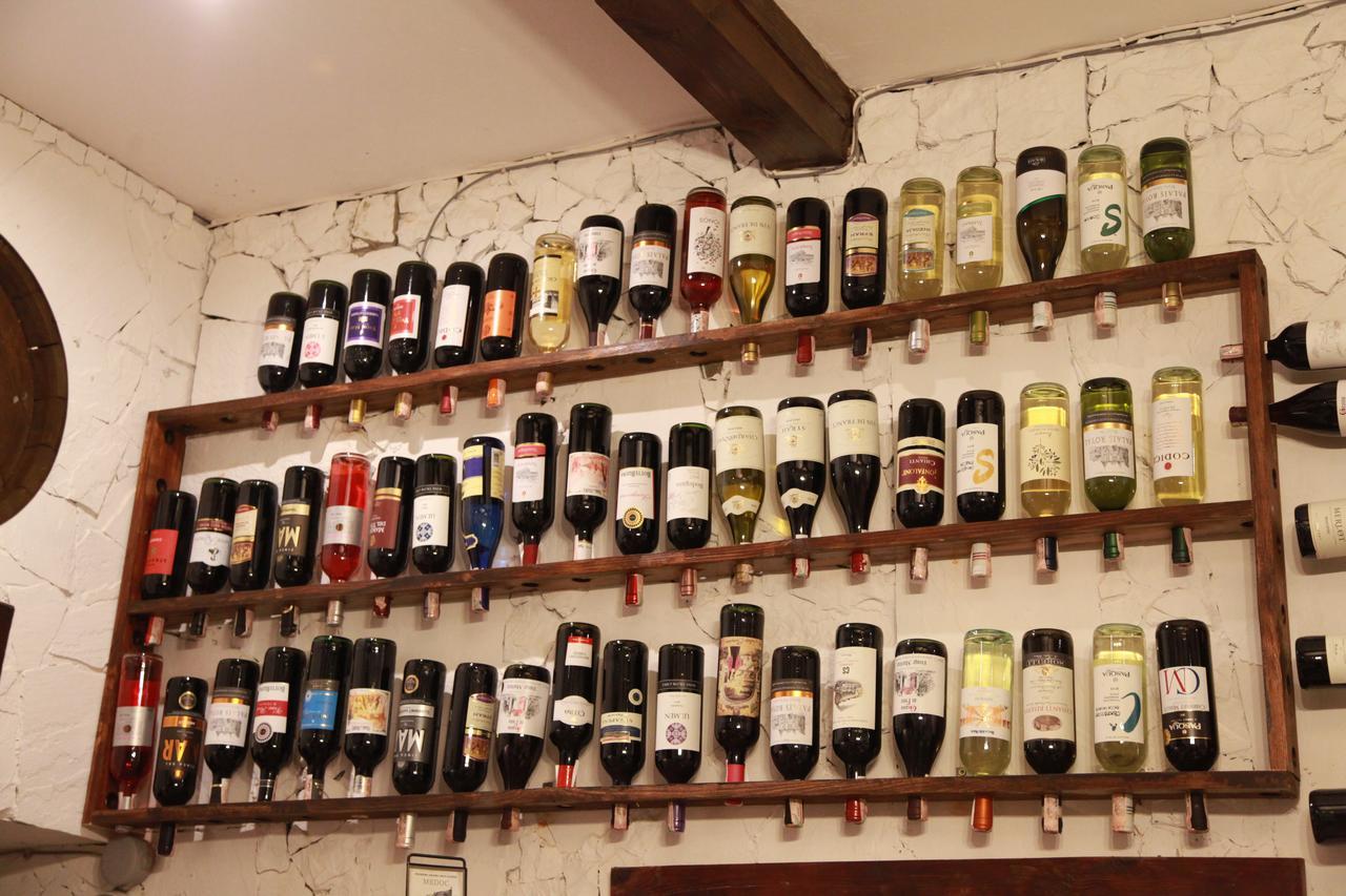 Мини-отель Wine & Rose Boutique *